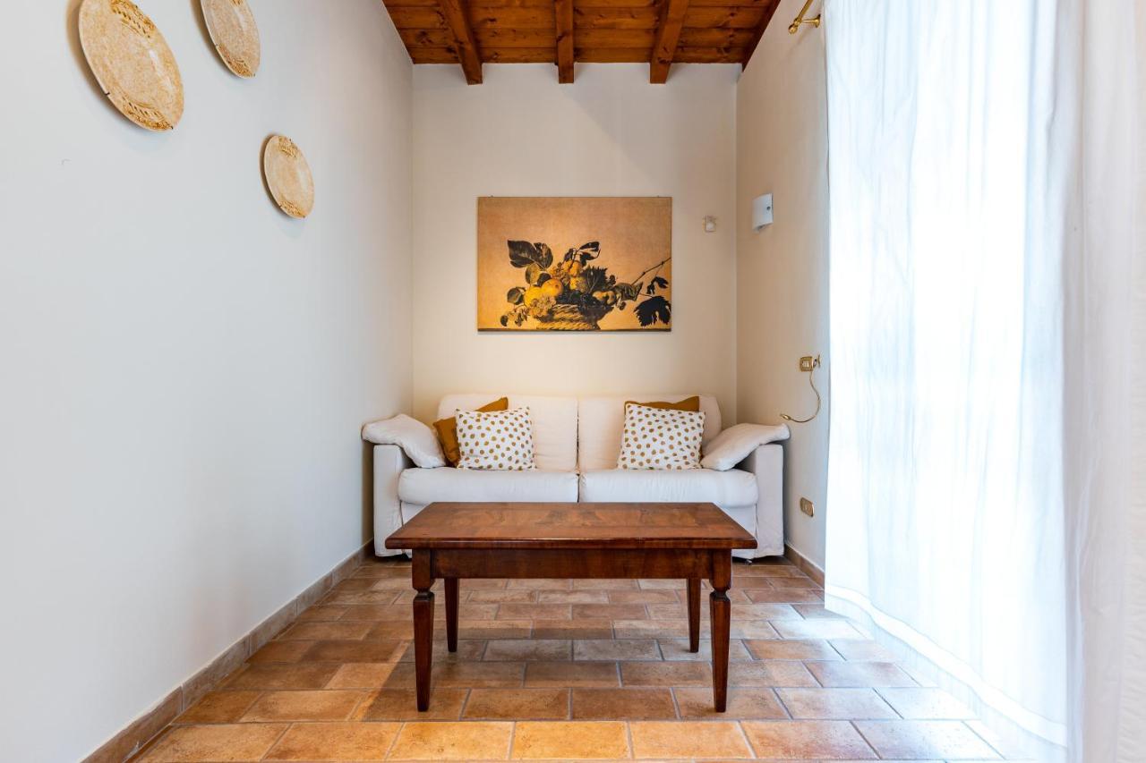 Il Casale Lonato - By Host4U Aparthotel Exterior photo