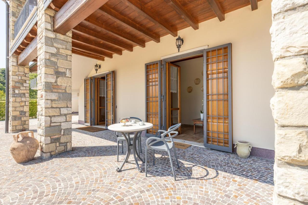 Il Casale Lonato - By Host4U Aparthotel Exterior photo