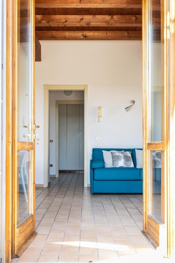 Il Casale Lonato - By Host4U Aparthotel Exterior photo